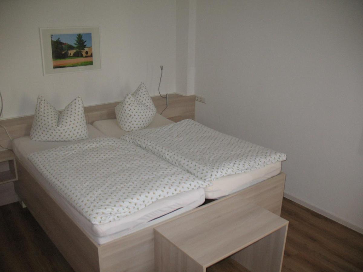 Pension Hinz & Kunz Weimar  Kamer foto